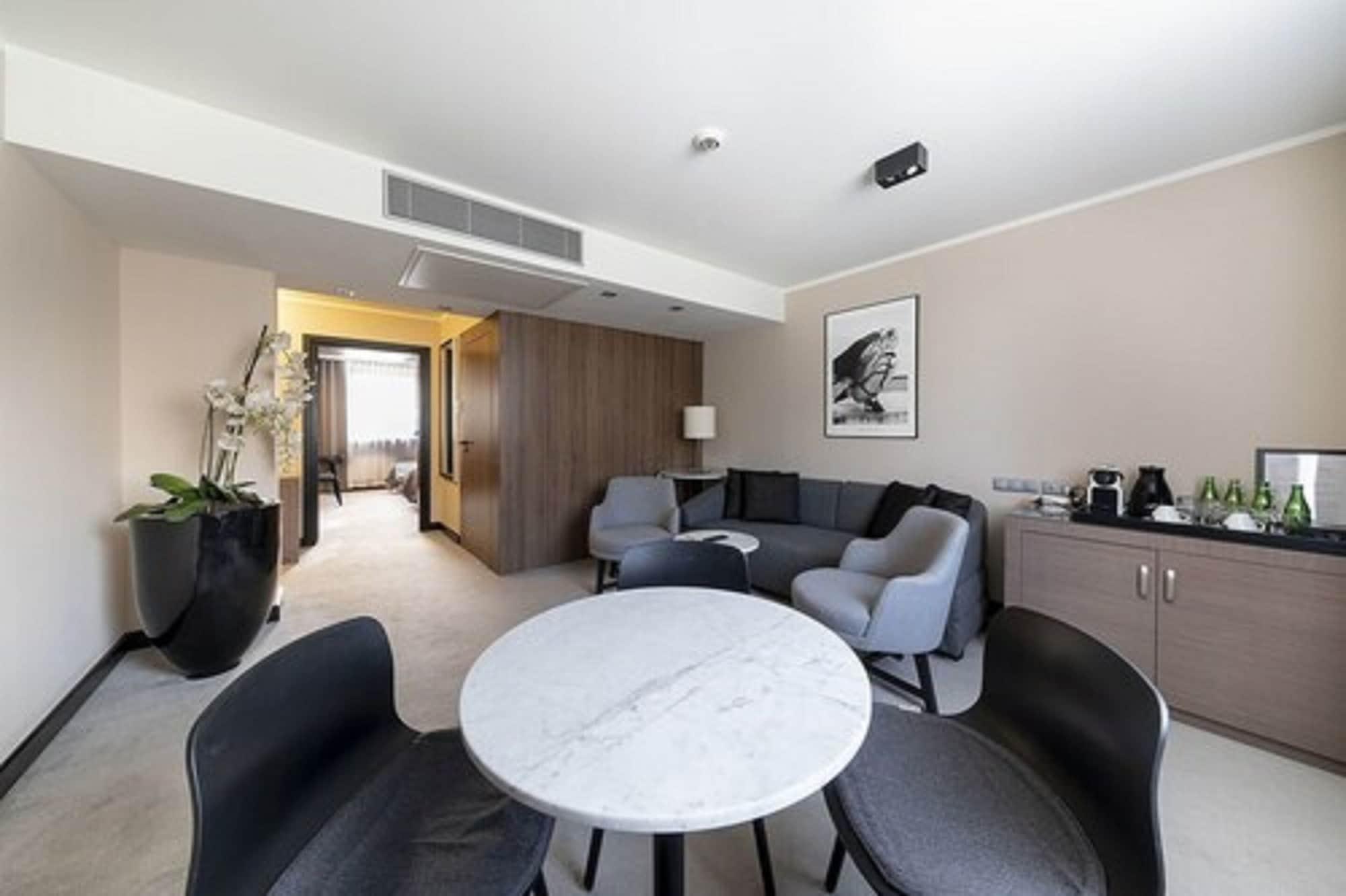 Ilonn Hotel Poznan Dış mekan fotoğraf