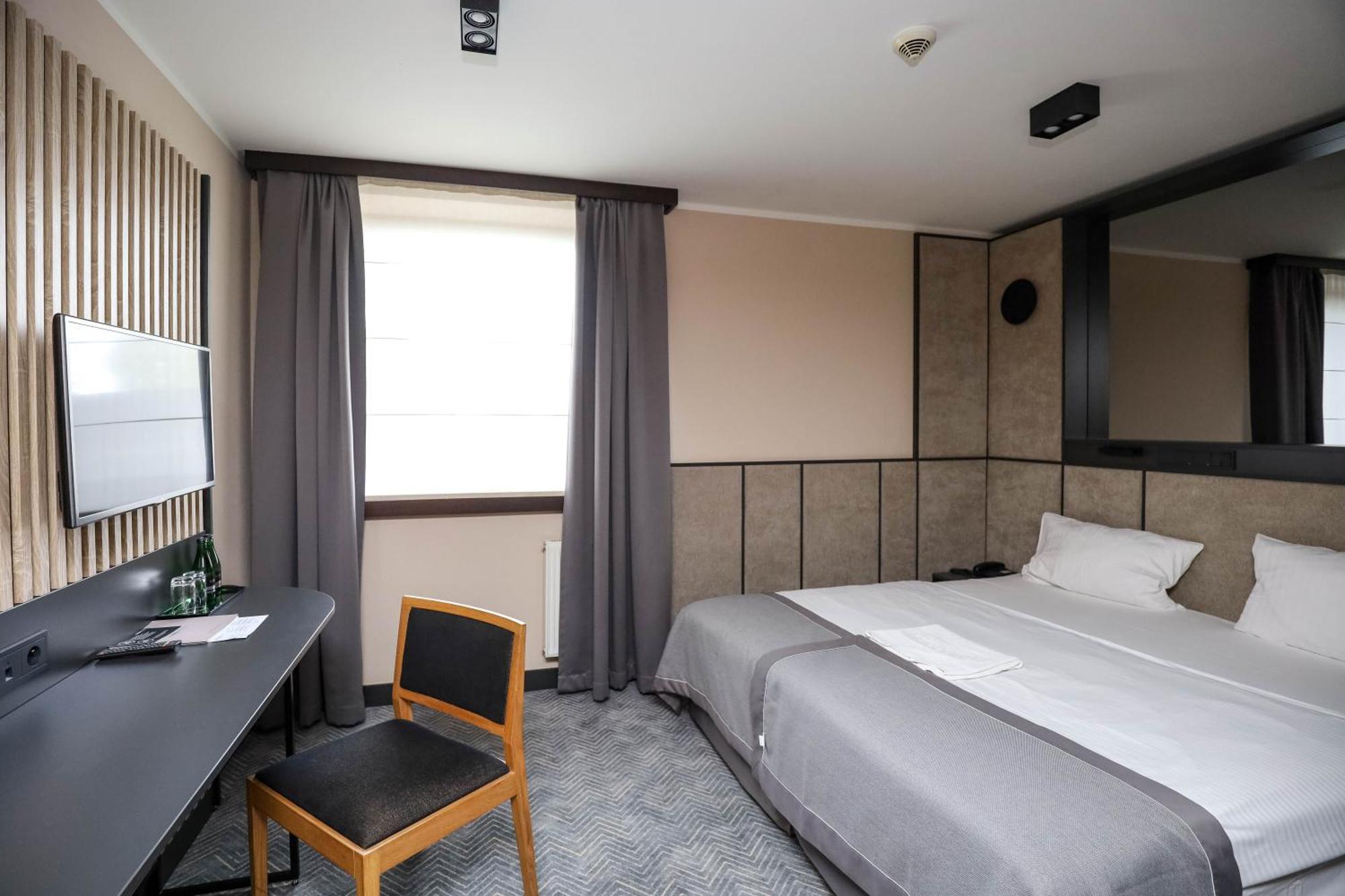 Ilonn Hotel Poznan Dış mekan fotoğraf